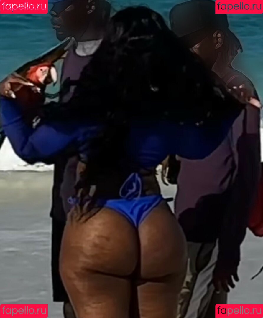 sylviahussein Onlyfans Photo Gallery 