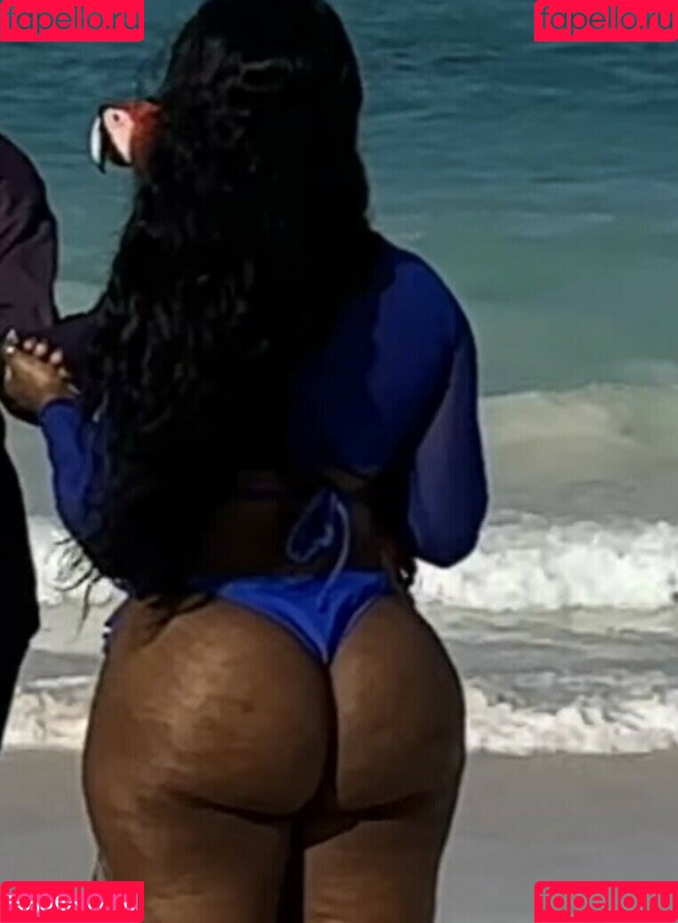 sylviahussein Onlyfans Photo Gallery 