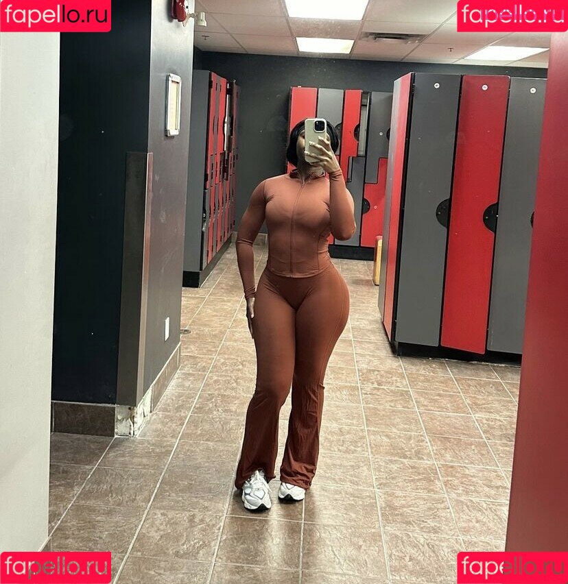 sylviahussein Onlyfans Photo Gallery 