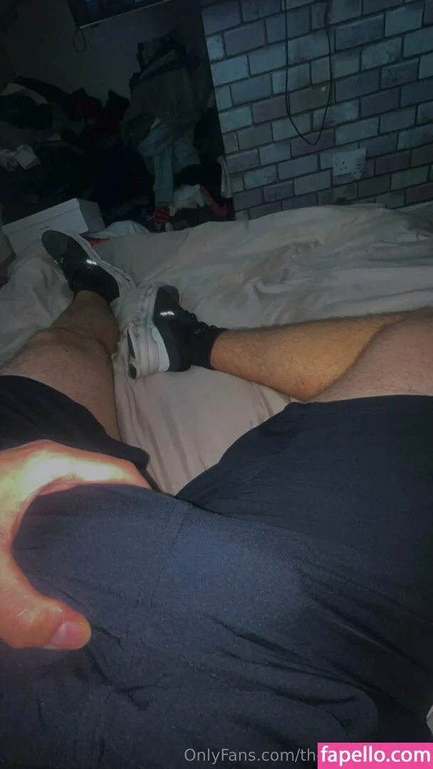 theversegayboy Onlyfans Photo Gallery 