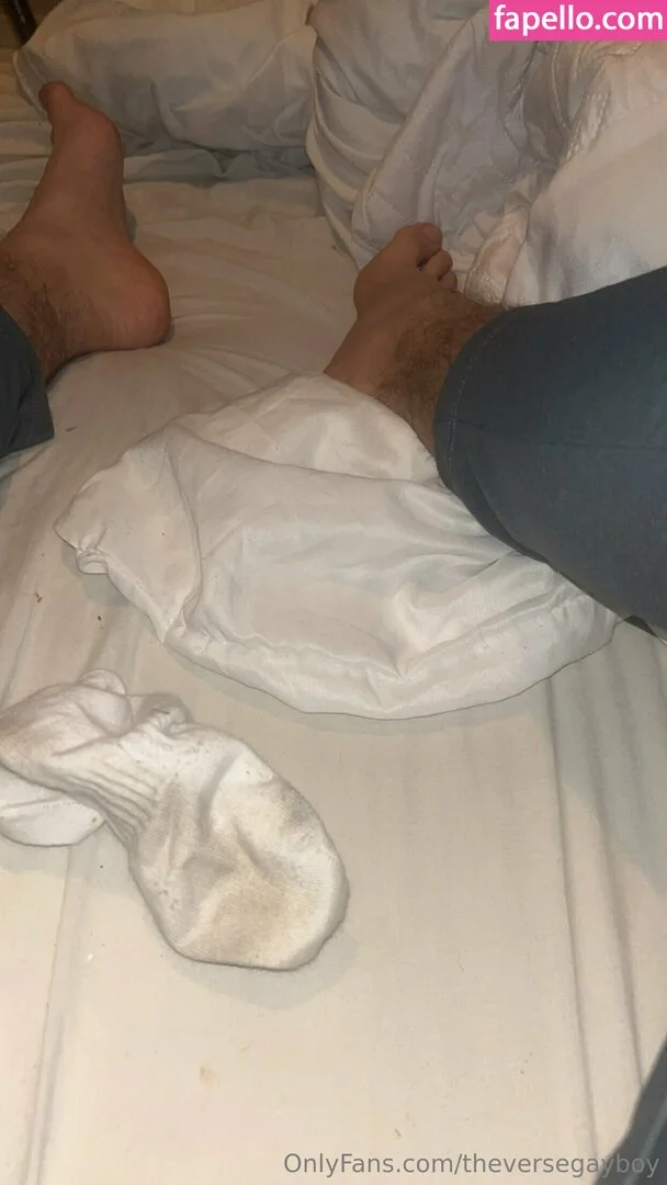 theversegayboy Onlyfans Photo Gallery 