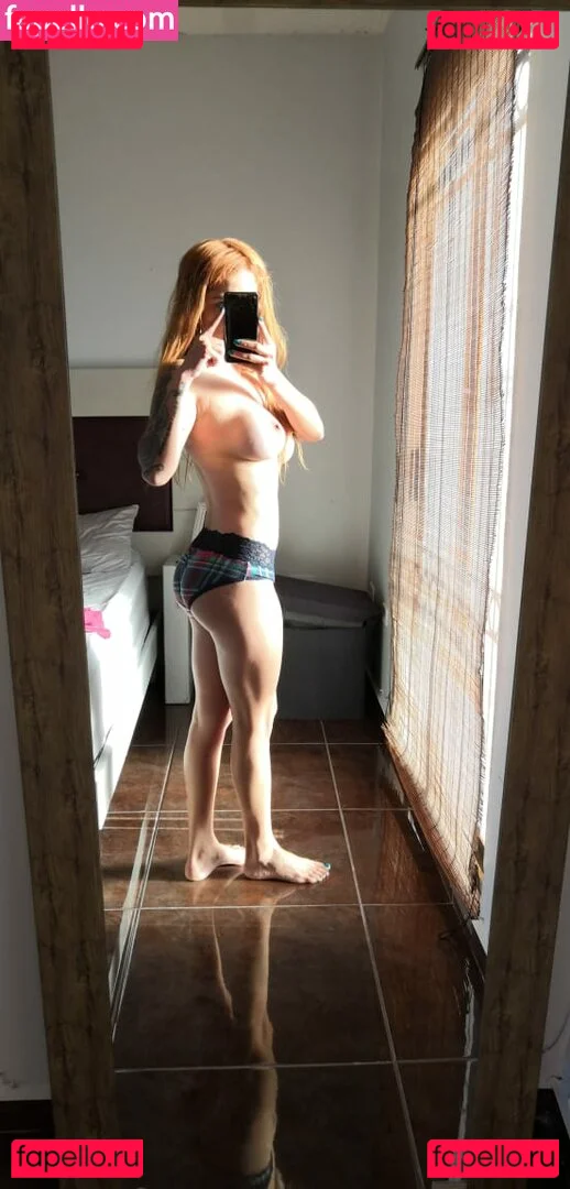 la_gr0sera Onlyfans Photo Gallery 