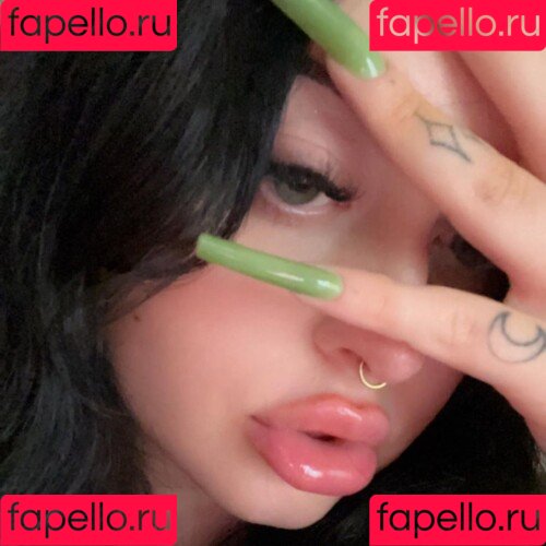 Laney Baby Onlyfans Photo Gallery 