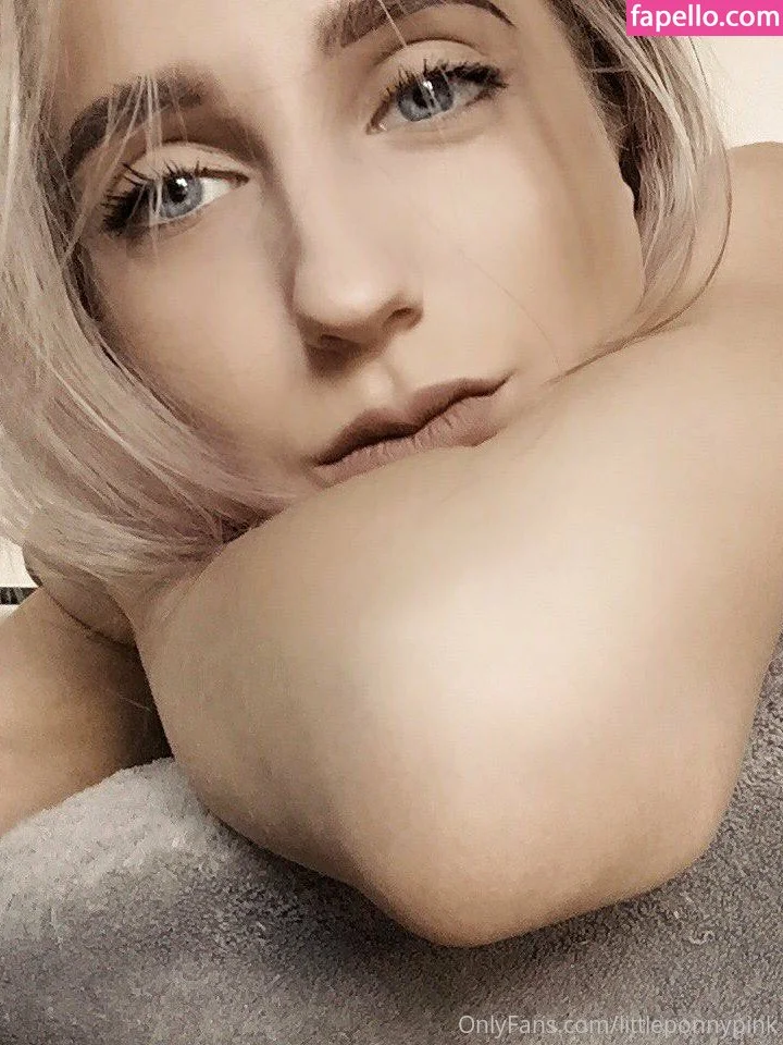 littleponnypink Onlyfans Photo Gallery 