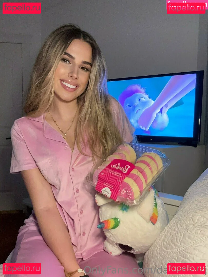 Daniela.lzj Onlyfans Photo Gallery 