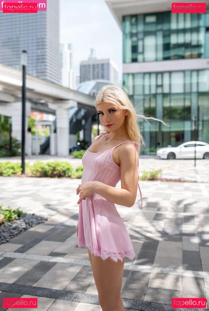 Chlostar Onlyfans Photo Gallery 