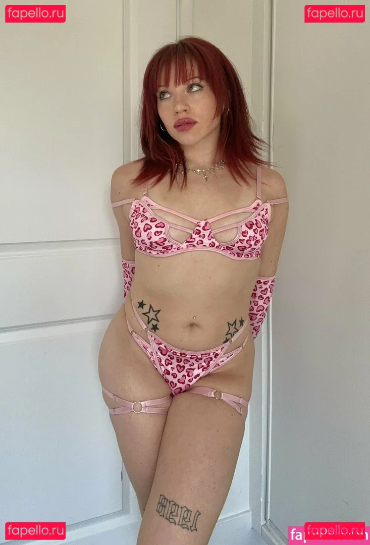 Chlostar Onlyfans Photo Gallery 