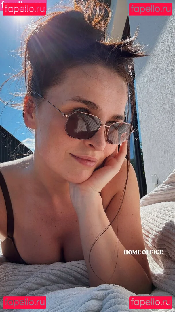 Jana Riva Onlyfans Photo Gallery 