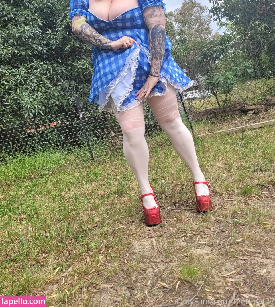 feetheat27 Onlyfans Photo Gallery 