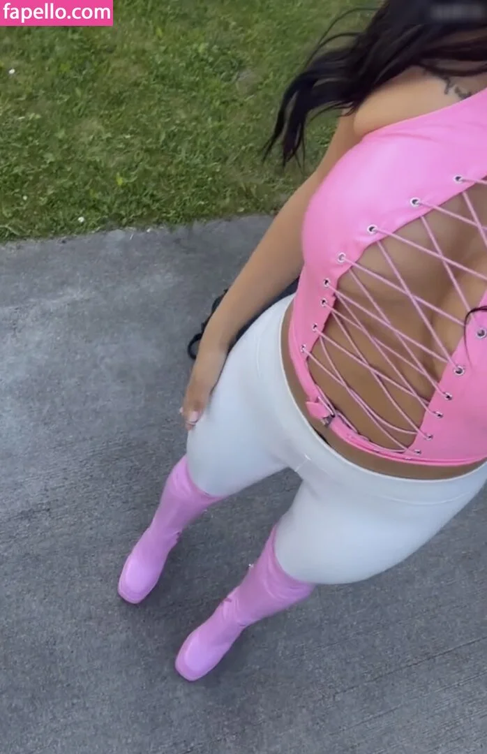 Zenaexclusive Onlyfans Photo Gallery 