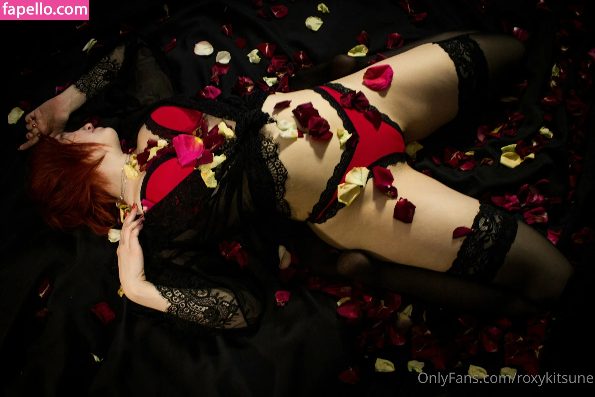 roxykitsune Onlyfans Photo Gallery 