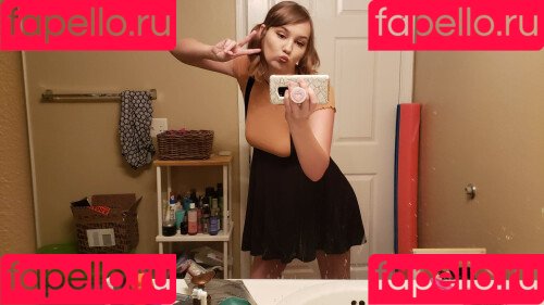 softlygaloshes Onlyfans Photo Gallery 