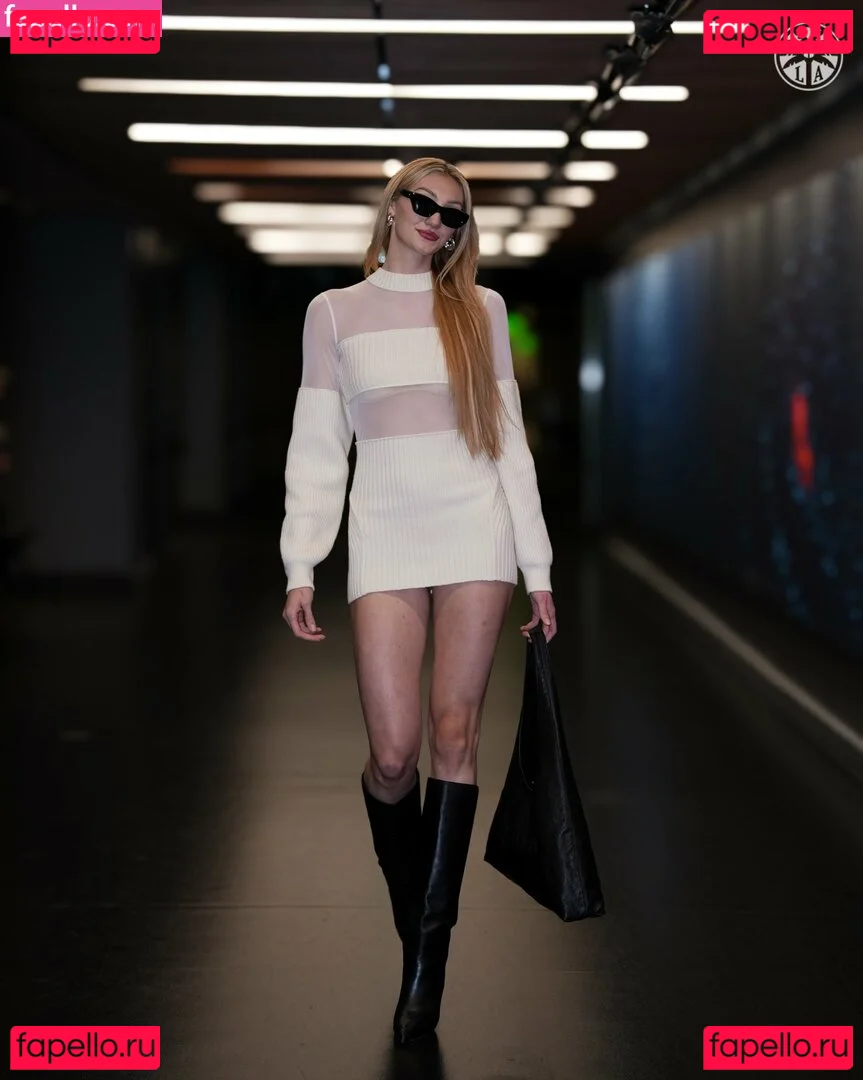 Cameron Brink Onlyfans Photo Gallery 