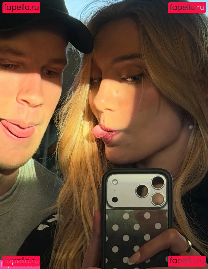 Cameron Brink Onlyfans Photo Gallery 