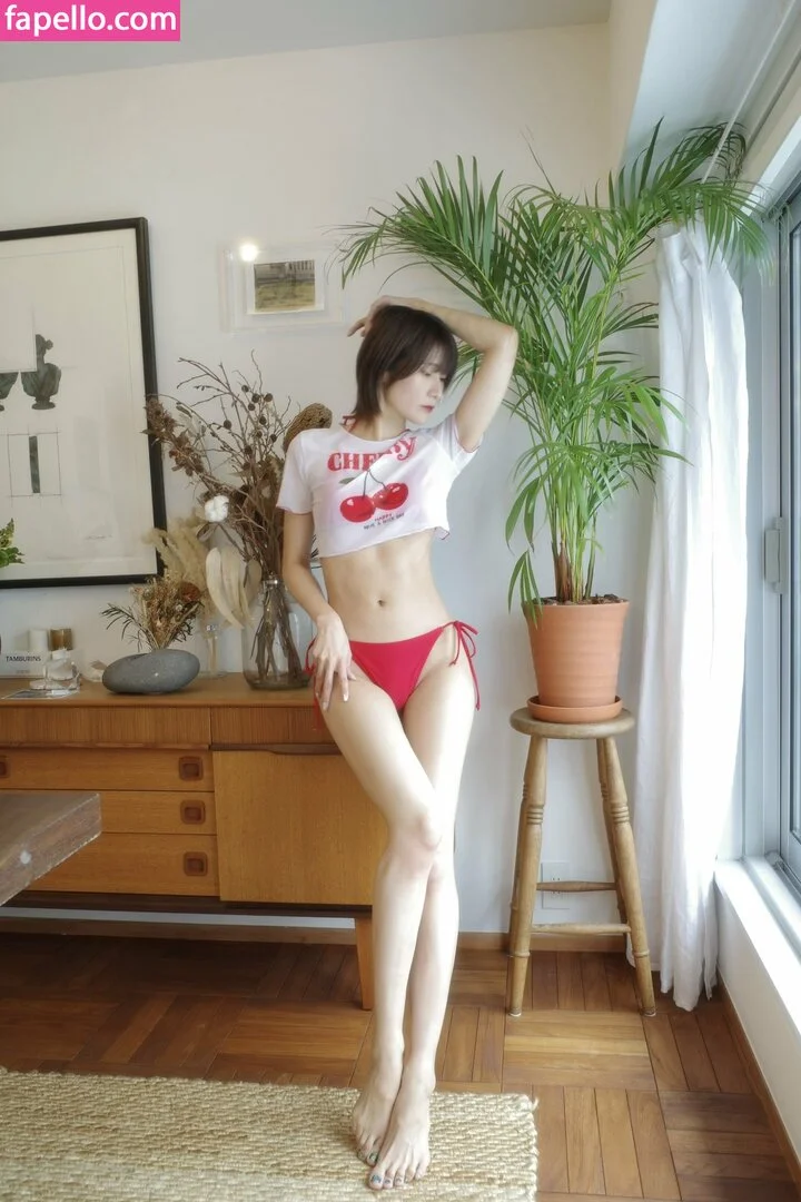 Kurusu Usako Onlyfans Photo Gallery 