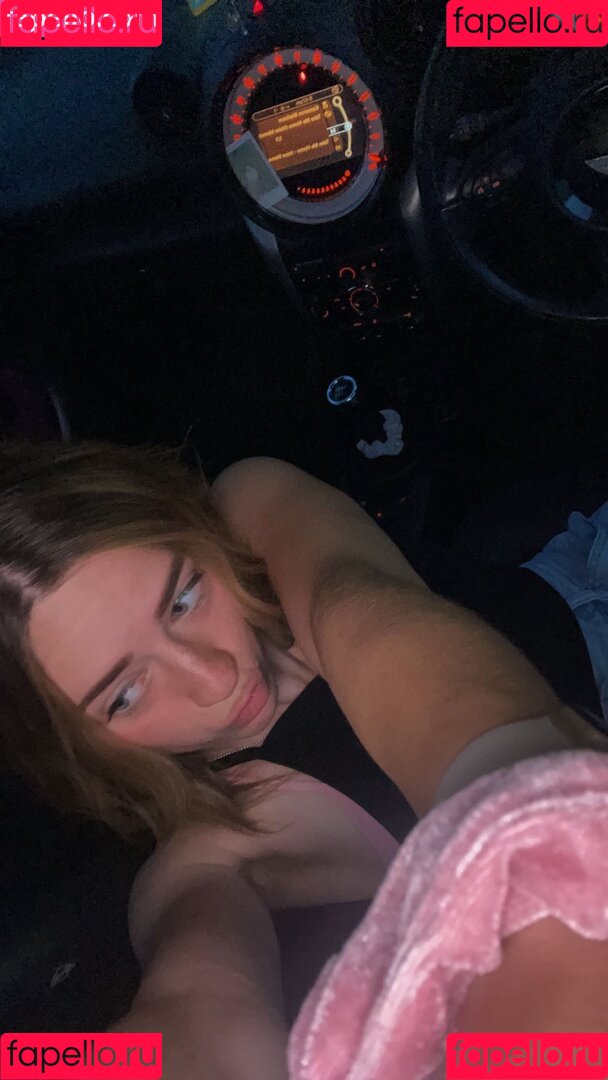 Kayharm1 Onlyfans Photo Gallery 