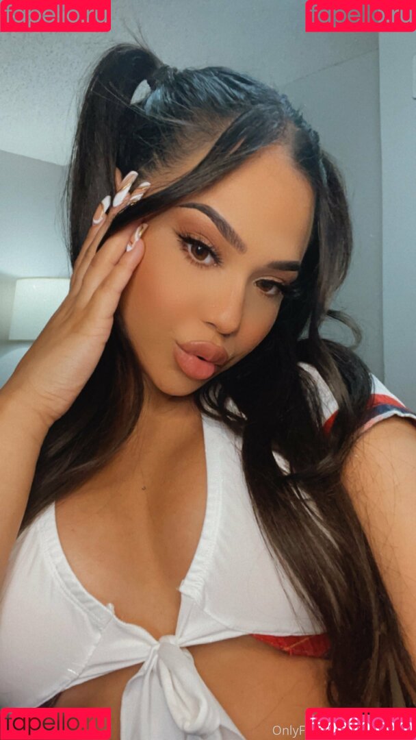 desmariie Onlyfans Photo Gallery 