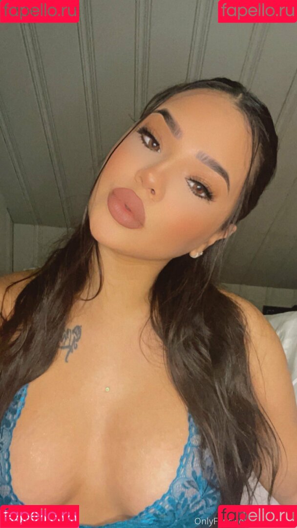 desmariie Onlyfans Photo Gallery 