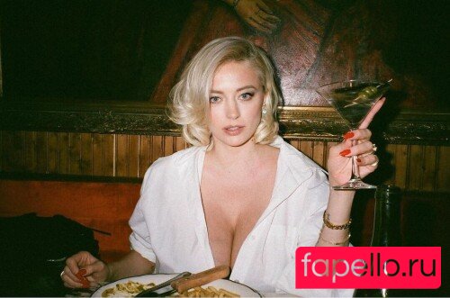 Caro Daur Onlyfans Photo Gallery 