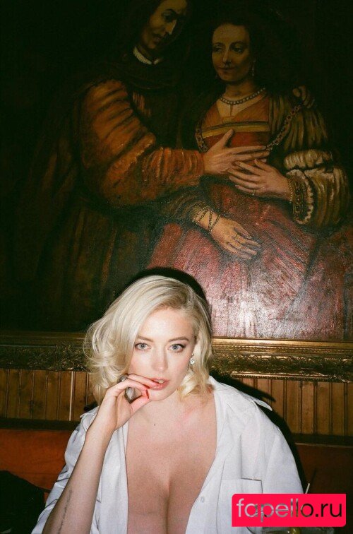 Caro Daur Onlyfans Photo Gallery 