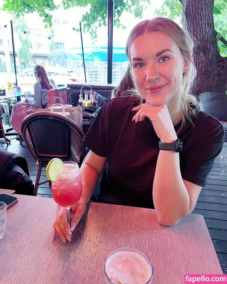 kristinll Onlyfans Photo Gallery 