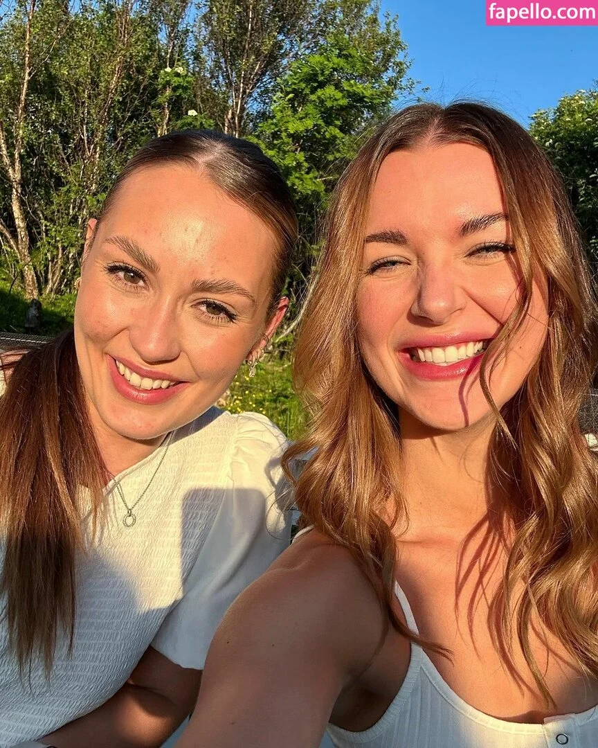 kristinll Onlyfans Photo Gallery 