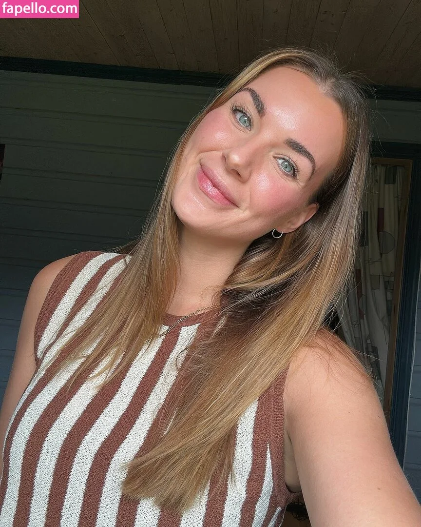 kristinll Onlyfans Photo Gallery 