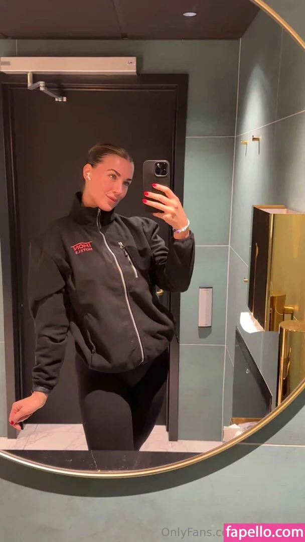 kristinll Onlyfans Photo Gallery 