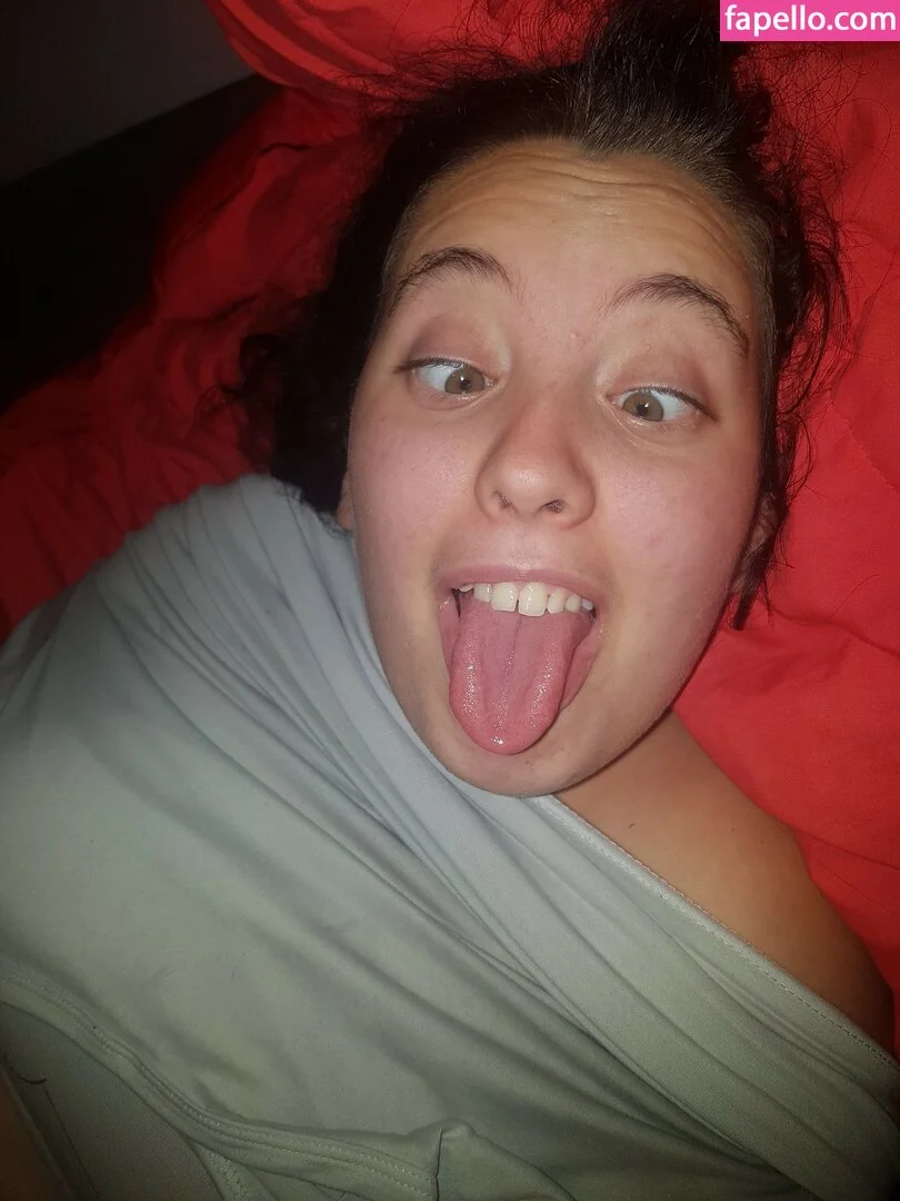 cumslut_val Onlyfans Photo Gallery 