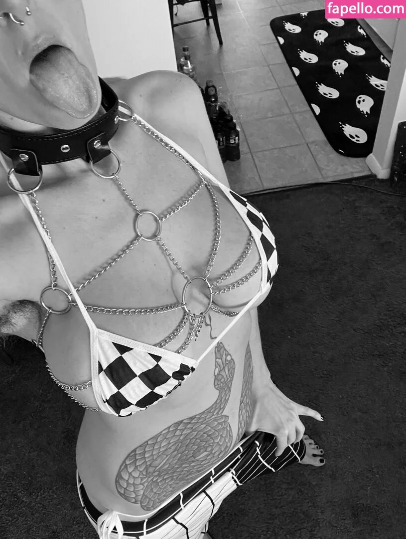 SilentMary Onlyfans Photo Gallery 