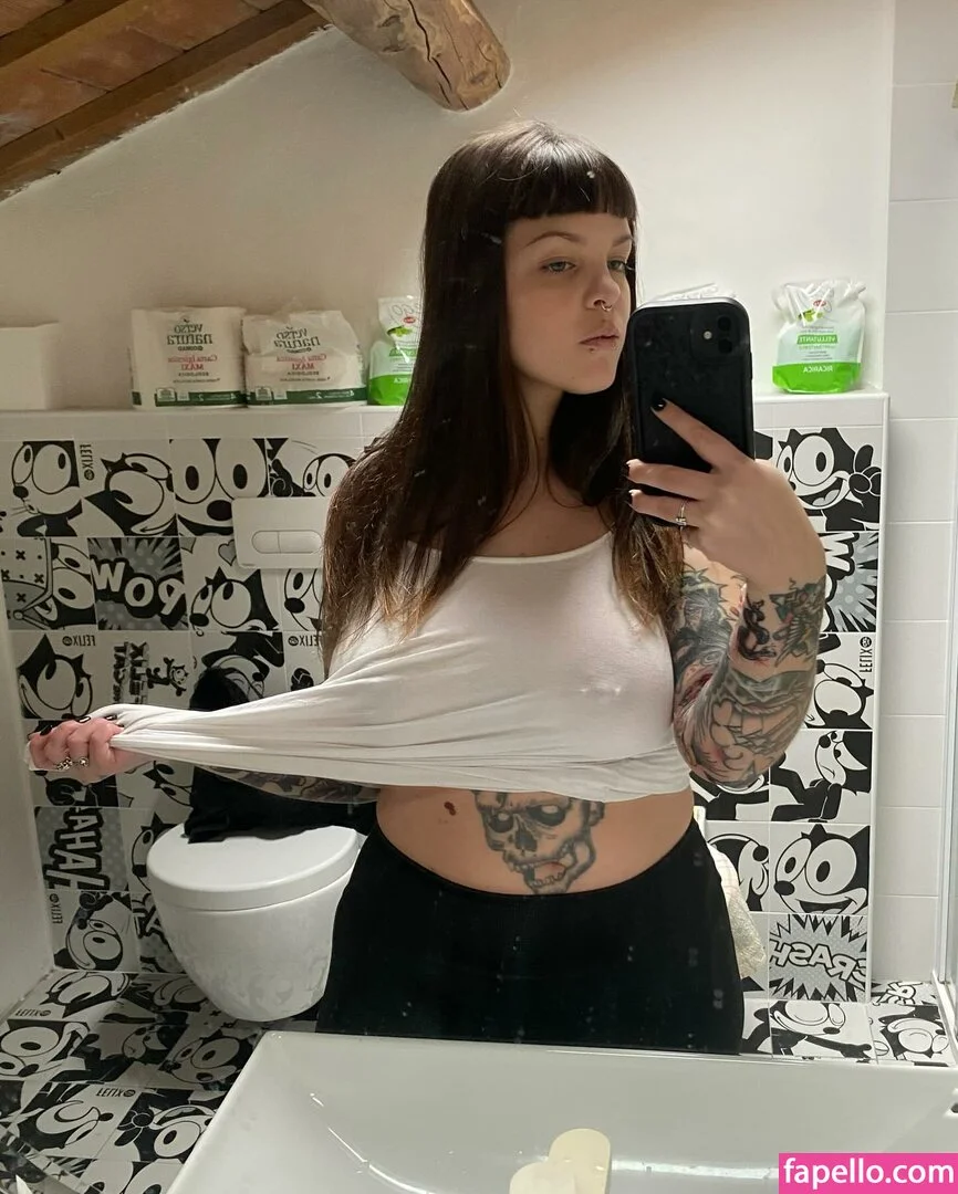 Camicristo Onlyfans Photo Gallery 