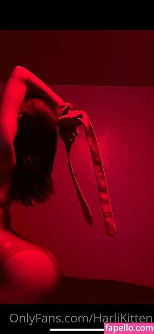 harlikitten Onlyfans Photo Gallery 
