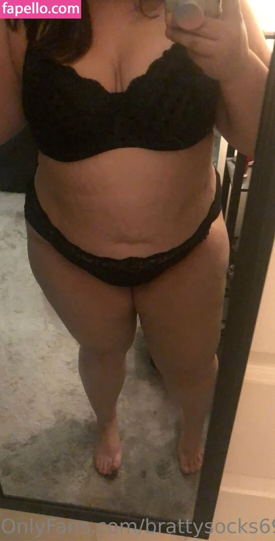brattysocks69 Onlyfans Photo Gallery 
