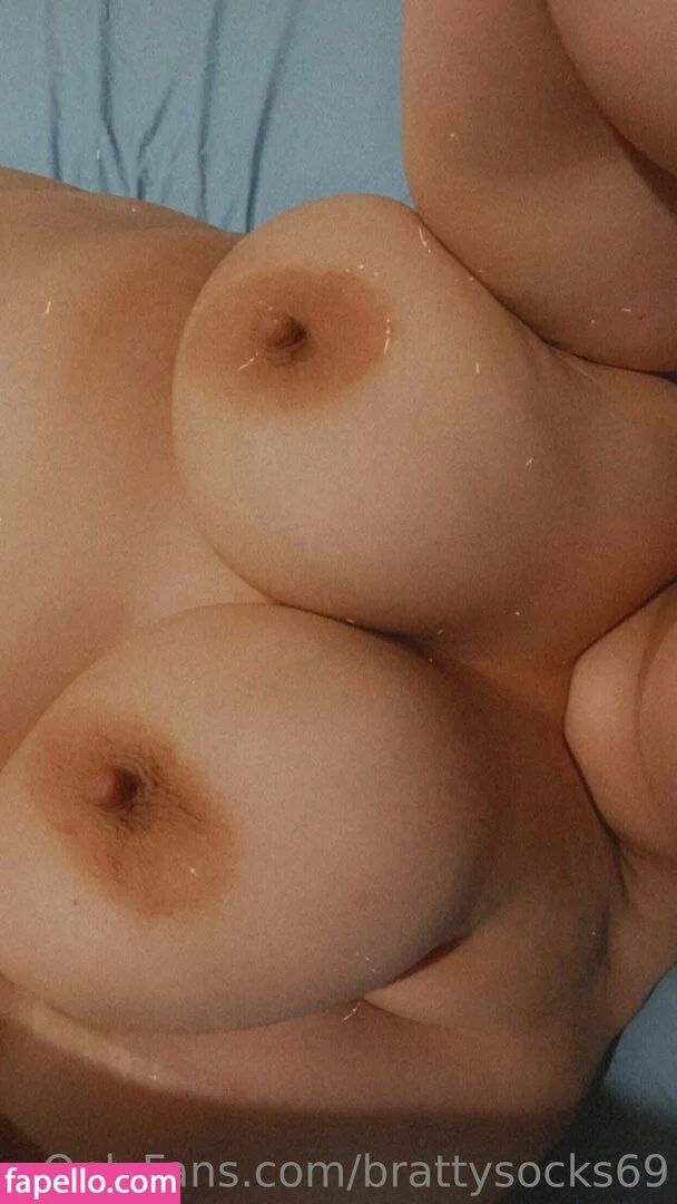 brattysocks69 Onlyfans Photo Gallery 