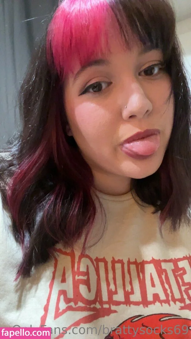 brattysocks69 Onlyfans Photo Gallery 