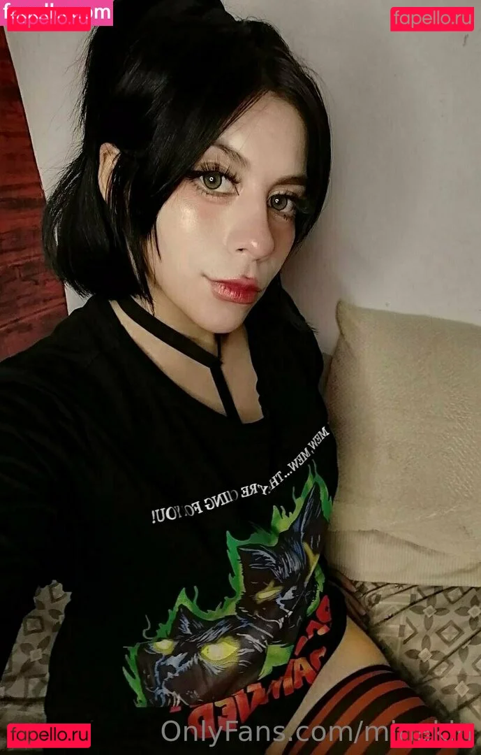 minakin Onlyfans Photo Gallery 