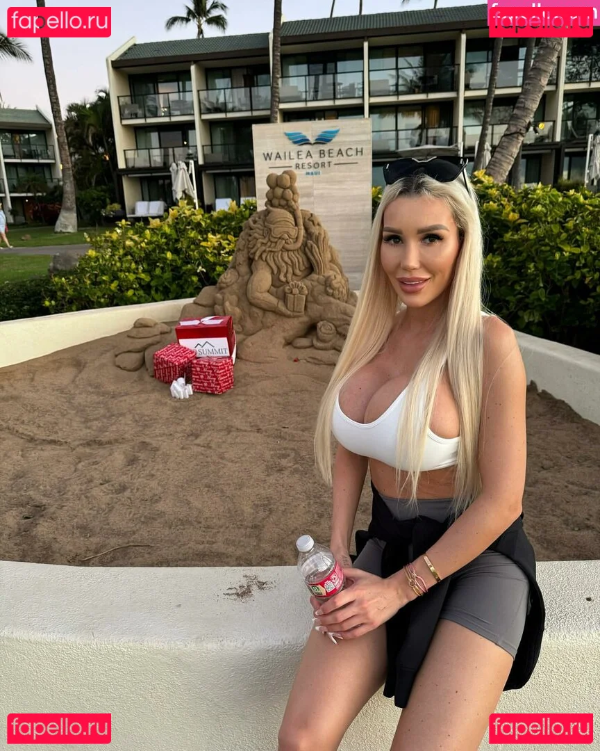 Patty Michova Onlyfans Photo Gallery 