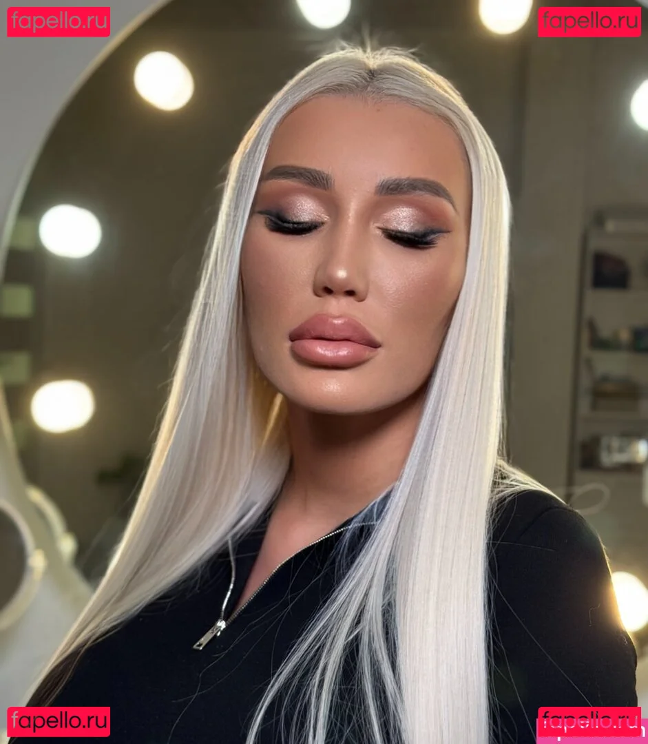 Patty Michova Onlyfans Photo Gallery 