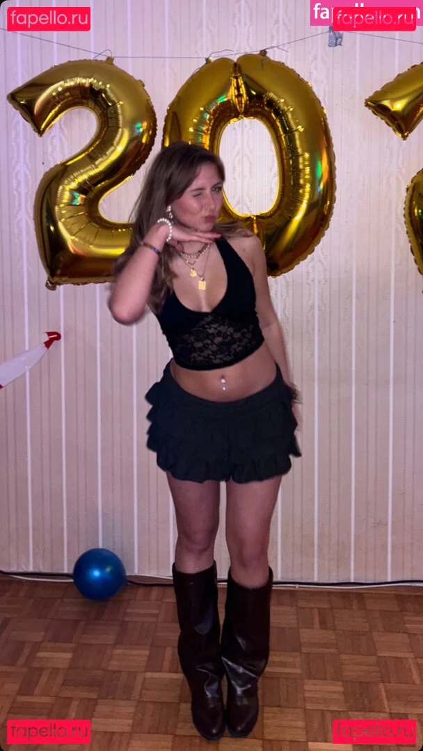 evaaklm Onlyfans Photo Gallery 