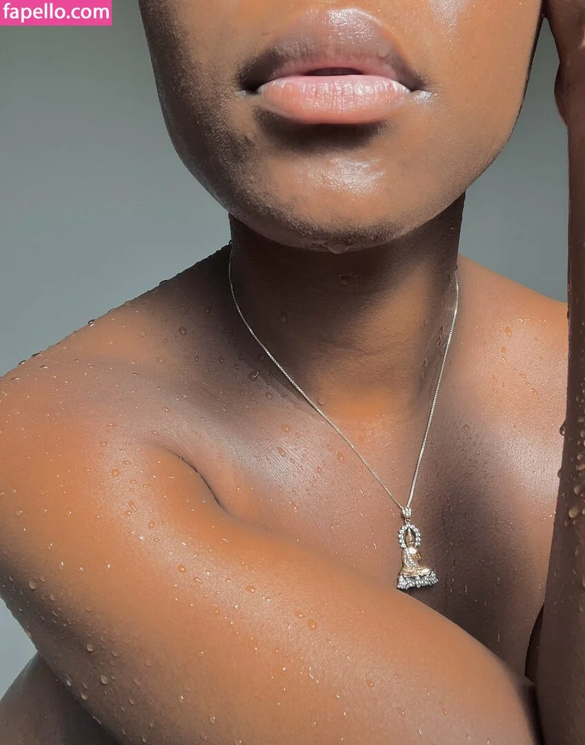 A1ysha Onlyfans Photo Gallery 