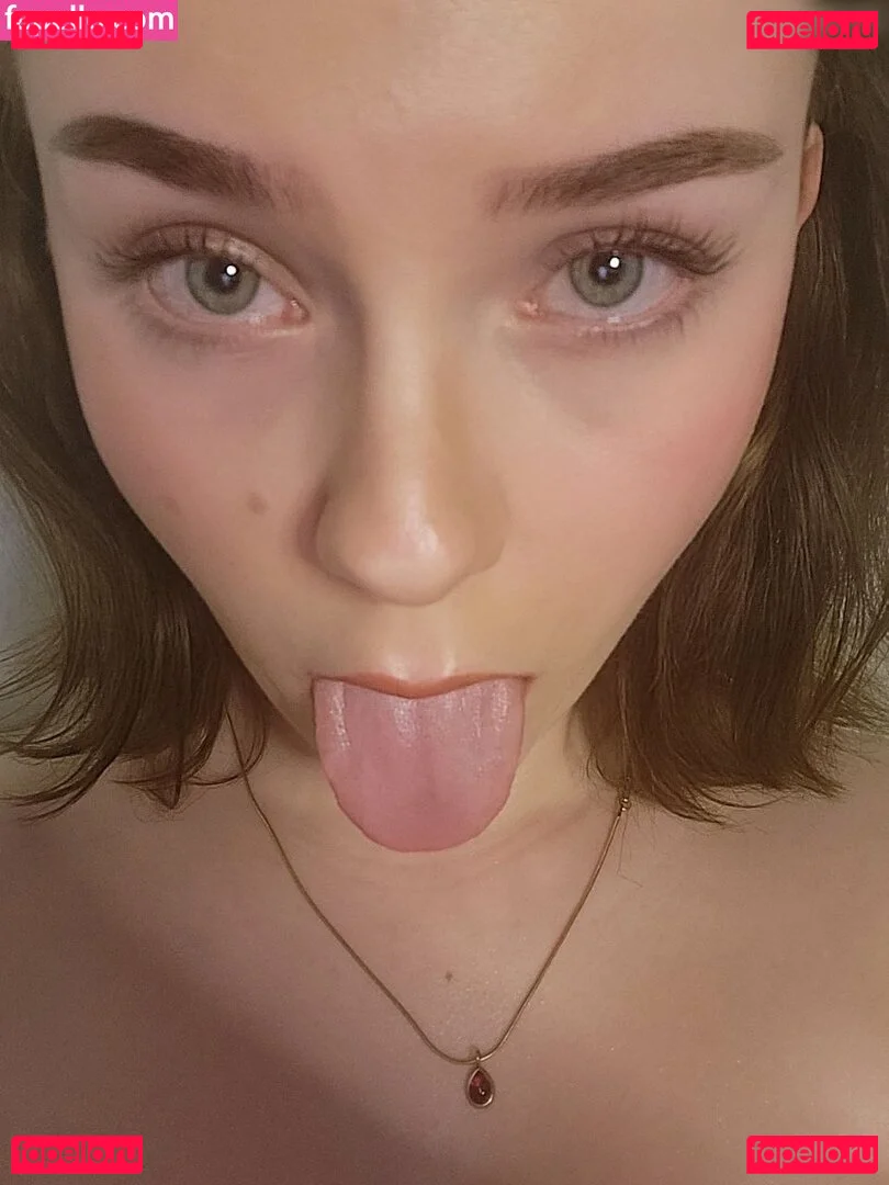 MaribelRiver Onlyfans Photo Gallery 