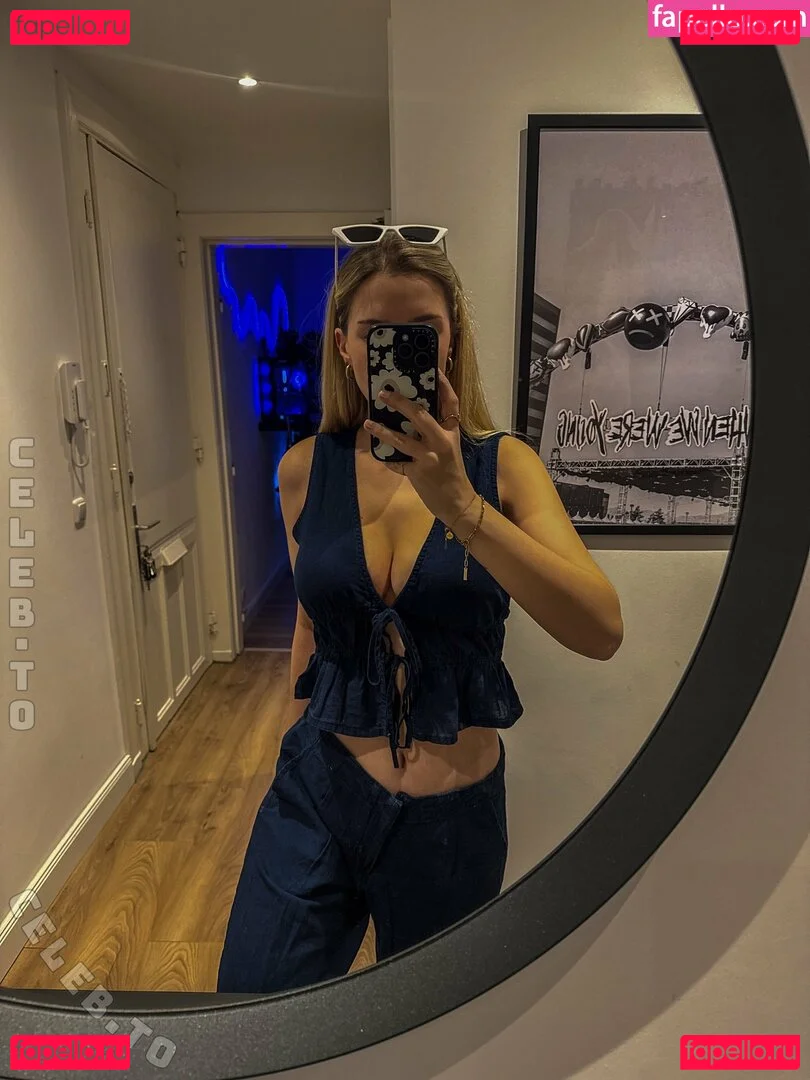 Mayo Dee Onlyfans Photo Gallery 