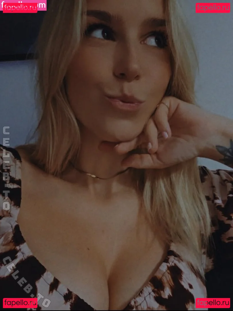 Mayo Dee Onlyfans Photo Gallery 