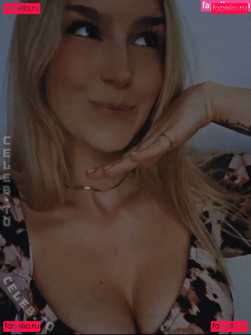 Mayo Dee Onlyfans Photo Gallery 