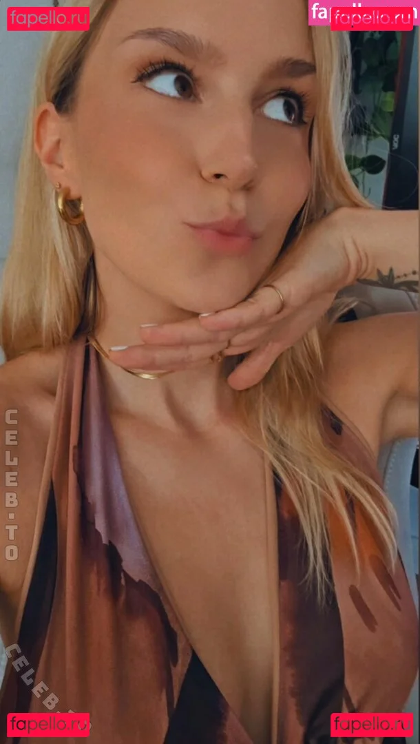 Mayo Dee Onlyfans Photo Gallery 