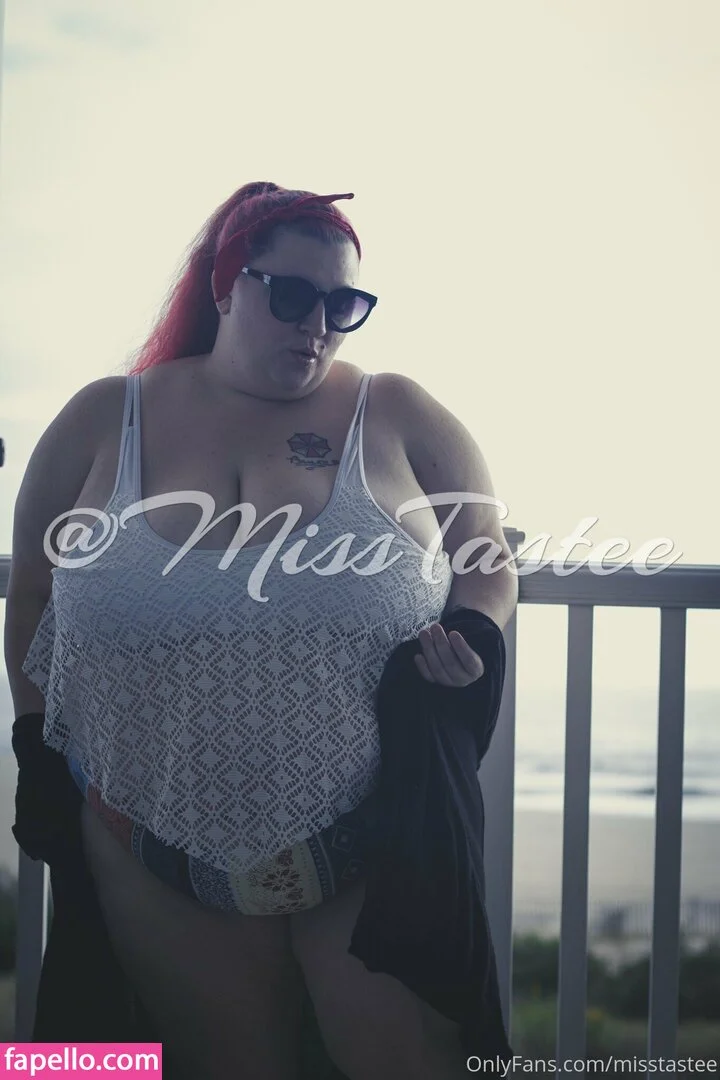 misstastee Onlyfans Photo Gallery 