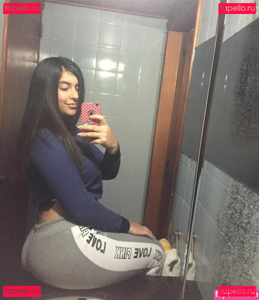 claraaguilar Onlyfans Photo Gallery 