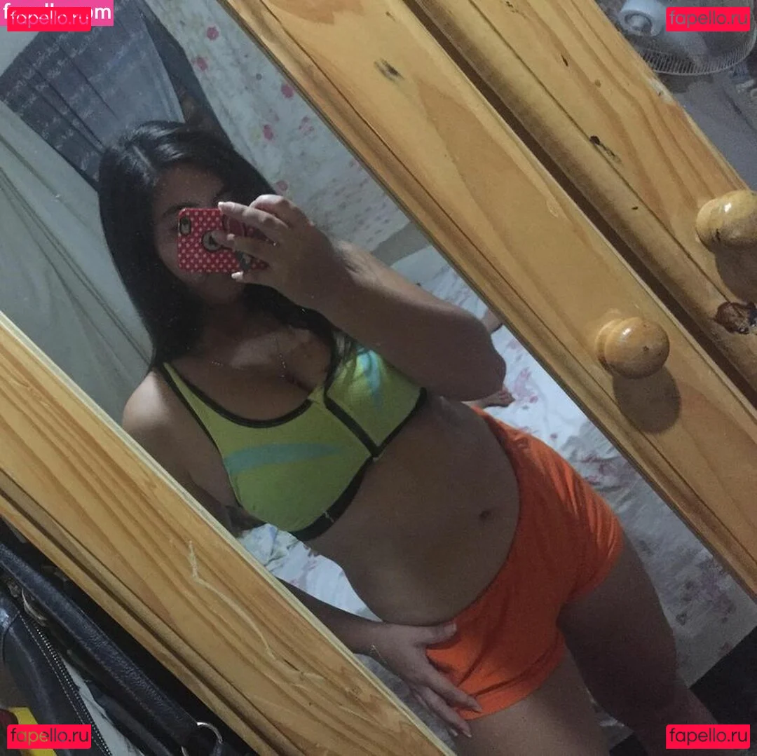 claraaguilar Onlyfans Photo Gallery 
