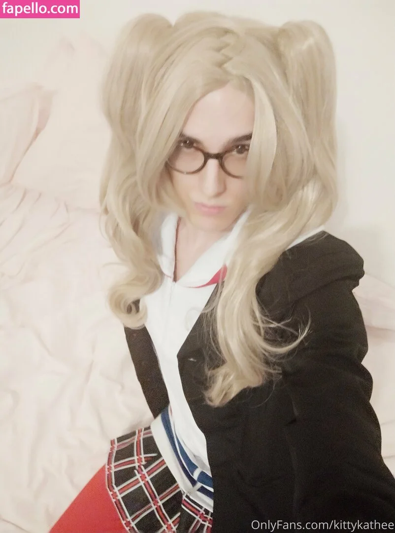 kittykathee Onlyfans Photo Gallery 