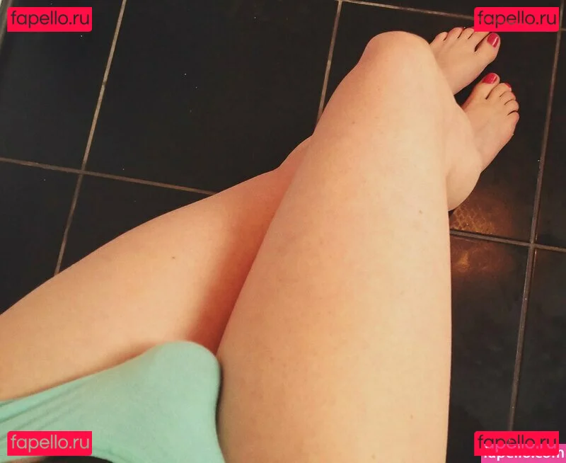 amicrossd Onlyfans Photo Gallery 